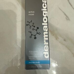 Dermalogica Active Moist Moisturizer - Gray and Blue Packaging
